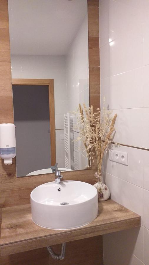 Apartamentos El Arenal Асебо Екстериор снимка