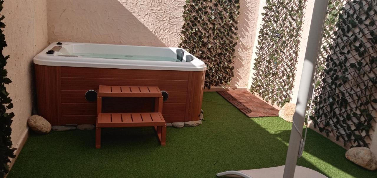 Apartamentos El Arenal Асебо Екстериор снимка